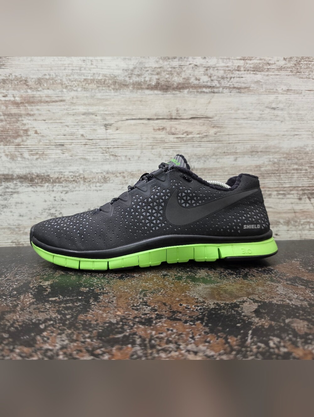 Mens Nike Free Shield 3.0 Athletic Shoes Sz 10.5 Used 537773 003 Black
